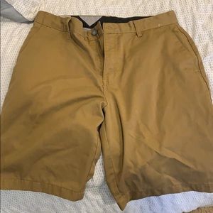 Volcom khaki shorts